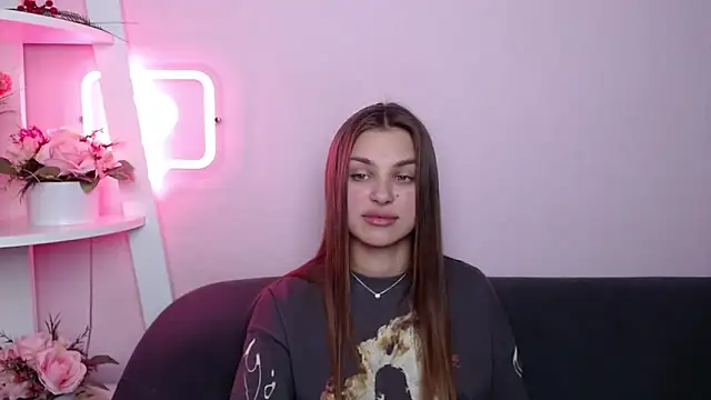 MilanaAngelAs: онлайн-секс-чат