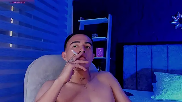 Chat +18 de LiamDeep ao vivo