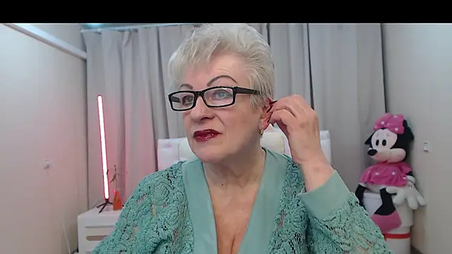 Czat XXX na żywo – KayleSmoll