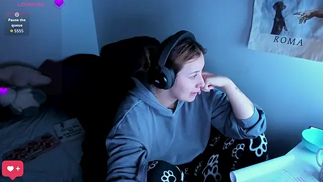 Chat XXX en directo de bonnie_moon_