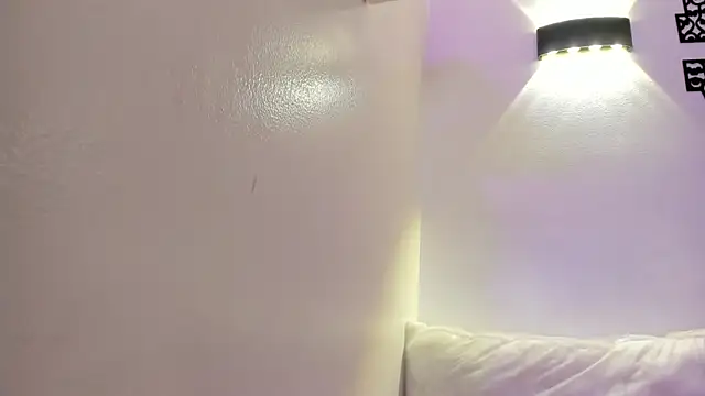 katia_ws' Live XXX Chat