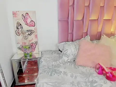 nicolebrunett: вебкам-шоу