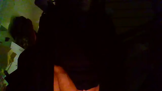 shyhornymommy Chat XXX in diretta