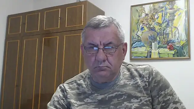 XXX chat uživo modela machomale3