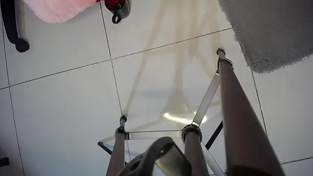 Stephany_29 – Naživo XXX chat