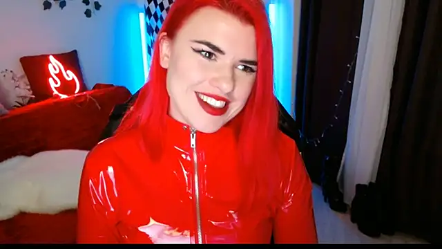 Ariana_Saint Live XXX-Chat