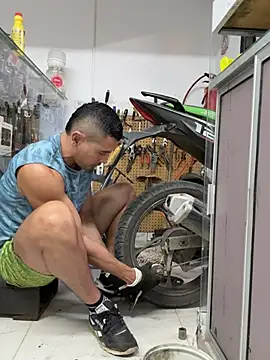 Chat XXX Live Paul22cm-