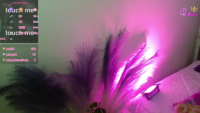 Chat +18 de Zoley_eyes888 ao vivo