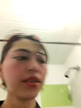 Lauri_Greeneyes1 Live XXX-Chat