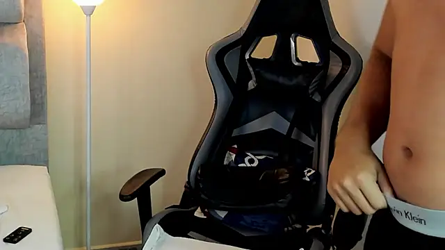 Вебкам-шоу victor_vixen