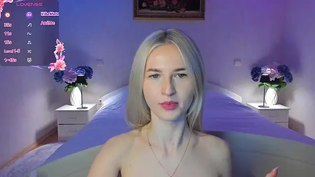 Julie_Blaze – Naživo XXX chat