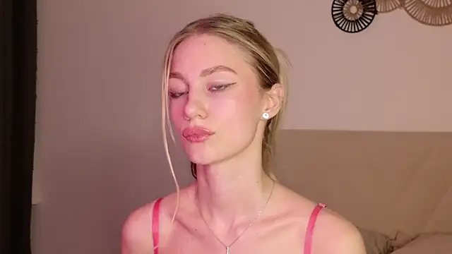 Chat XXX en directo de GabriellaOlsen