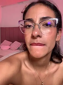 Czat XXX na żywo – elegant__rouse