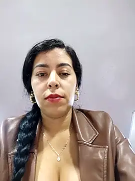 Chat +18 de Luianna ao vivo
