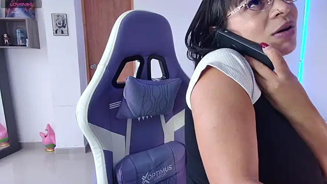 Angelica_sexluv: онлайн-секс-чат