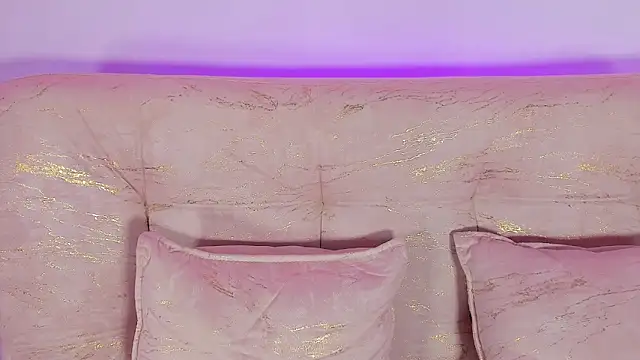 Show webcam de TSExotickFuck_