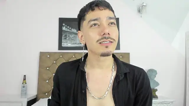 finn_jackson লাইভ XXX চ্যাট