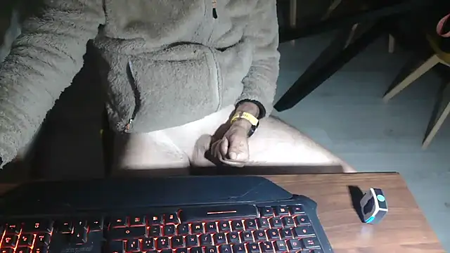 Adri_gard 웹캠 쇼