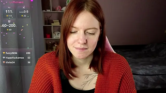 CassieJuice69: онлайн-секс-чат