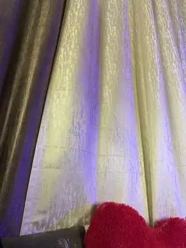 عرض كام KARISHMA-STRIP