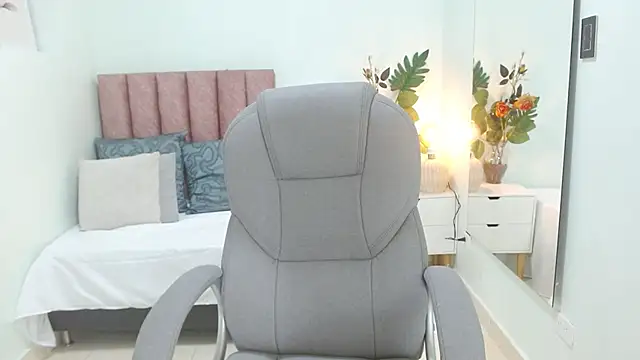 sophia_hadid's Live XXX Chat