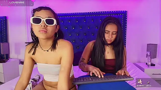 Show de Serena_and_zoe na webcam