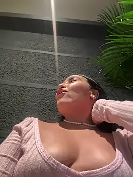 دردشة HaileyBiieber الجنسية المباشرة