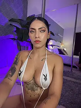 Celeste_Ambern Webbikameraesitys