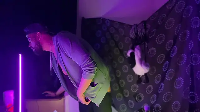 Show de Guyst049 na webcam