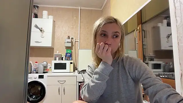 AngelJeni: онлайн-секс-чат