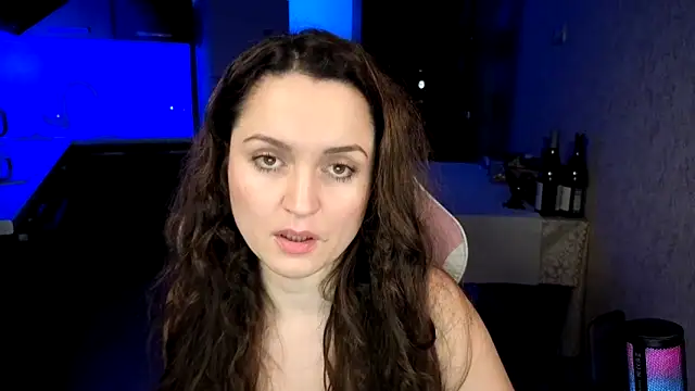 Cerann1 Adlı Modelin Canlı XXX Sohbeti