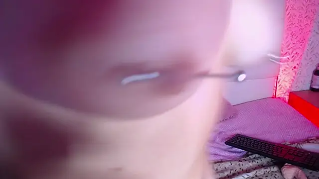 Czat XXX na żywo – Edelyn_ink