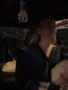 Pertunjukan Kamera Web Danielavegax