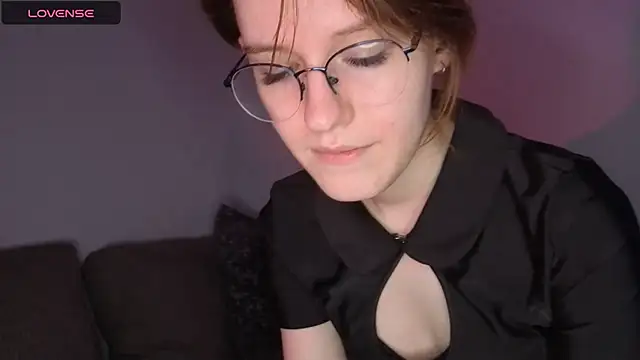 PetralPrimeのライブXXXチャット