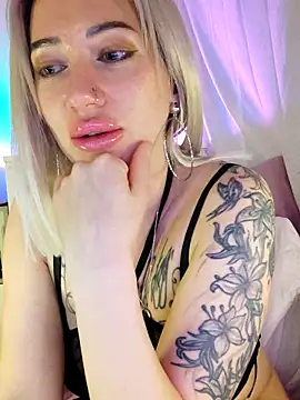 Gina-Lumara Webcam-Show