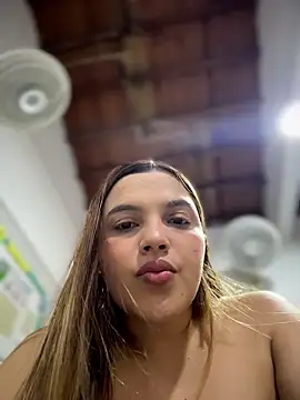 Colibri_xxx Adlı Modelin Canlı XXX Sohbeti