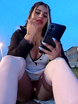 Cata_city1106's Live XXX Chat