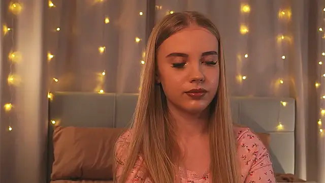 Chat +18 de tayashy ao vivo