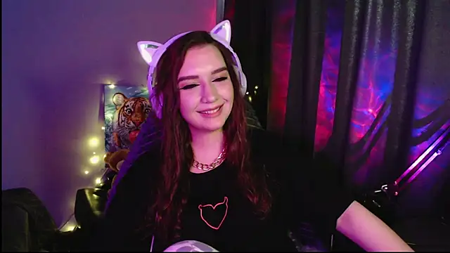 Chat +18 de Celia_Sensual_ ao vivo