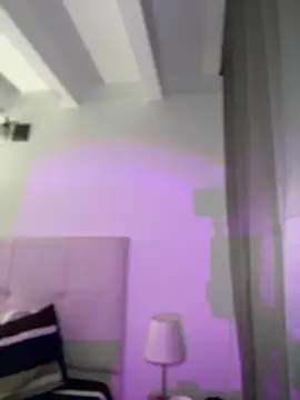 SelenaStone's Live XXX Chat