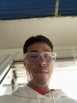 TavoHot_ 现场XXX聊天