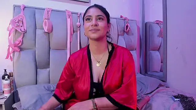 Živý XXX chat Dianna-Rosse