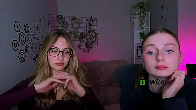 Czat XXX na żywo – mary_meow_hot