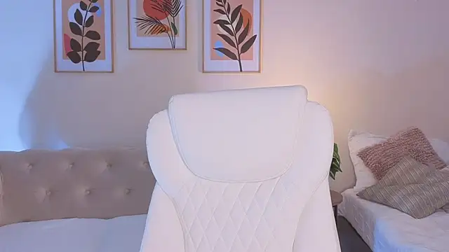 Živý XXX chat DahianaWalcott