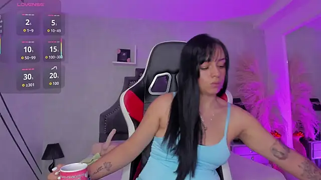 EmiliaRose_: απευθείας συνομιλία ΧΧΧ