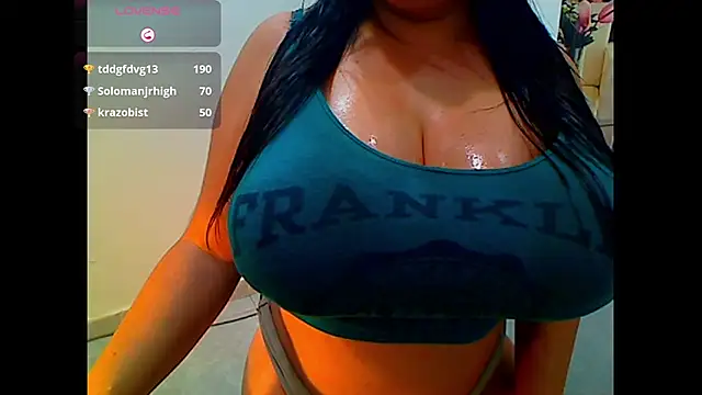 Bigcocksexyluisa 现场XXX聊天