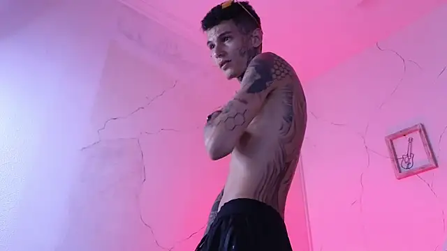 Chat XXX en directo de Paulo_527