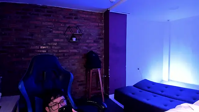 Chat XXX en directo de Spaceboys18