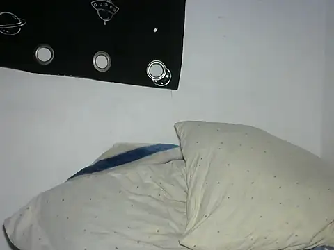 Artinah22 – Naživo XXX chat