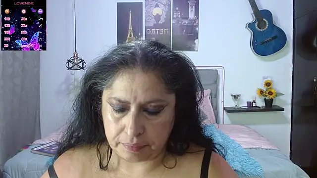 Chat XXX ao vivo de Keyla01_